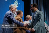 اثر فرزند قوم لر از ایل سترگ بهمئی کتاب سال ایران شد