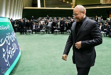 حمایت فراکسیون مستقلین از «تکرار» ریاست قالیباف بر مجلس/ ماموریت ویژه تاجگردون و شهریاری چیست؟ حمایت فراکسیون مستقلین از «تکرار» ریاست قالیباف بر مجلس/ ماموریت ویژه تاجگردون و شهریاری چیست؟