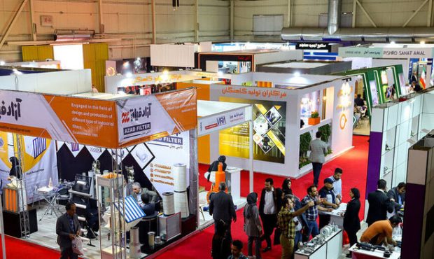 نمایشگاهای پرتکرار نفت و گاز و پتروشیمی چه مشکلی از کشور رفع می کند؟/ ریخت و پاش نجومی و حیف و میل بیت المل