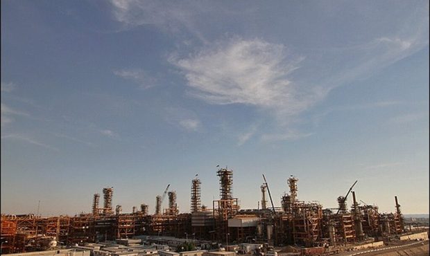 توسعه بازارهای محلی ،گزینه نامغفول در مسولیت های اجتماعی شرکت نفت و صنایع پتروشیمی توسعه بازارهای محلی ،گزینه نامغفول در مسولیت های اجتماعی شرکت نفت و صنایع پتروشیمی