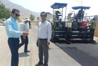 نهضت آسفالت درروستای گچ بلند شهرستان بهمئی در دولت چهاردهم